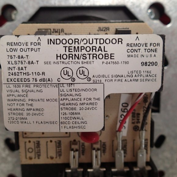 Edwards 757-8A-T Horn Strobe - Picture 4 of 5